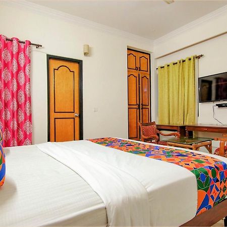 Fabhotel Singh Suite Gurgaon Exterior photo