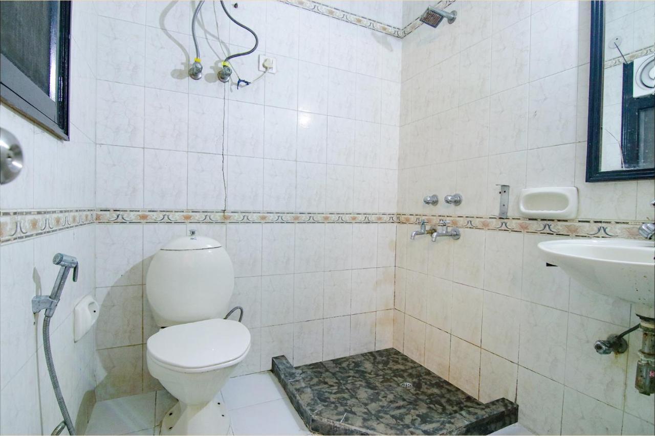 Fabhotel Singh Suite Gurgaon Exterior photo