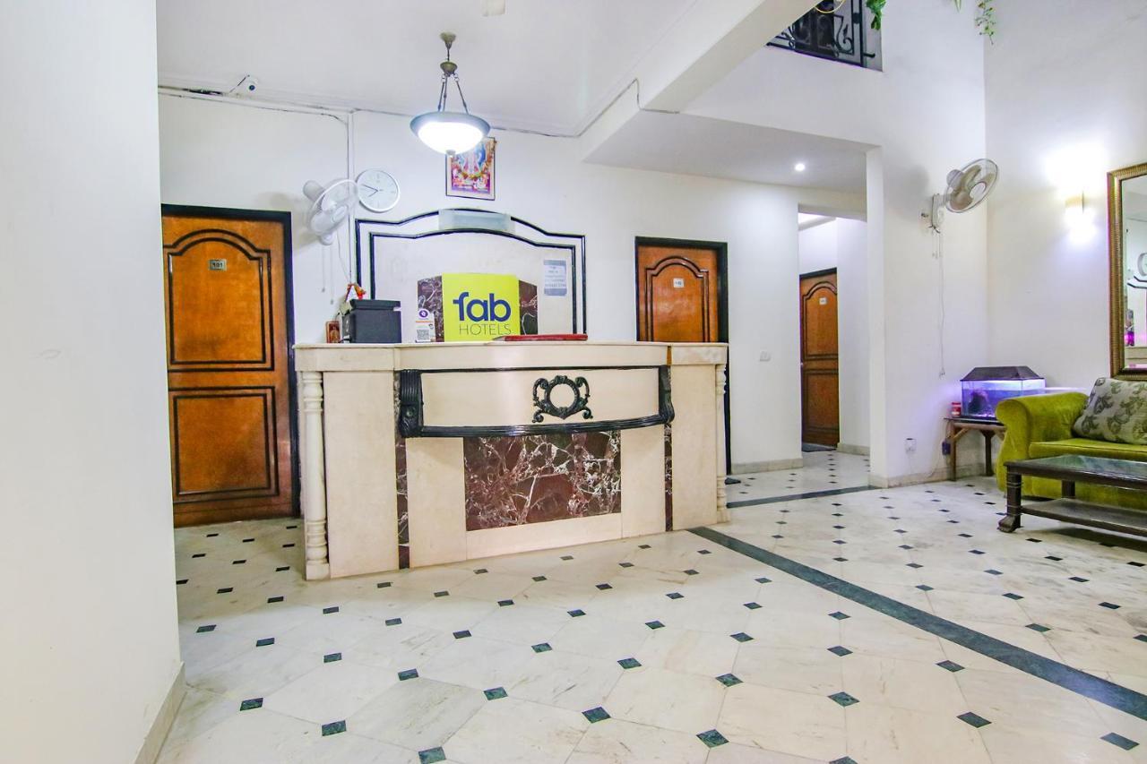Fabhotel Singh Suite Gurgaon Exterior photo